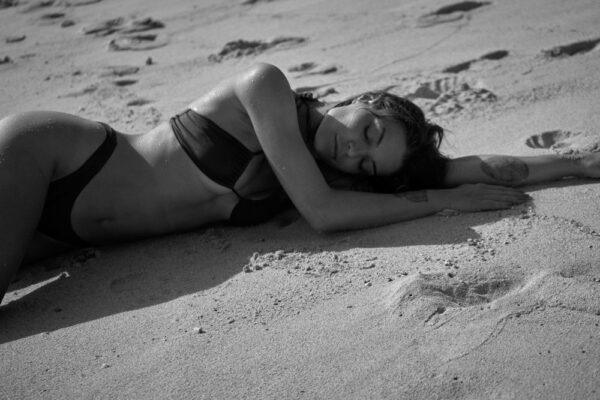 Biquíni Areia Editorial